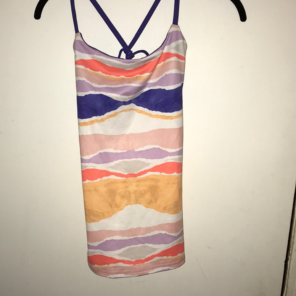 Lululemon yoga top